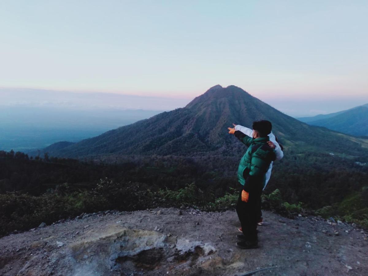 Ijen Miner Family Homestay บันยูวังงี ภายนอก รูปภาพ