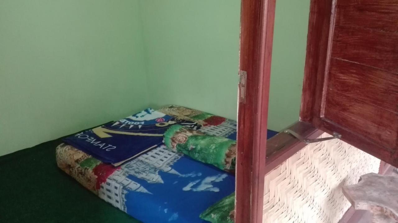 Ijen Miner Family Homestay บันยูวังงี ภายนอก รูปภาพ